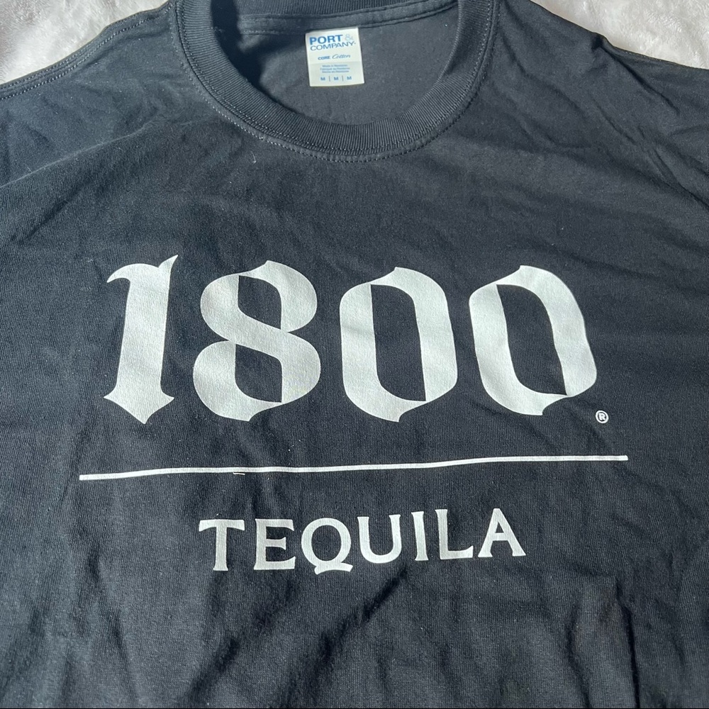 1800 Tequila Black Tee Adult medium - Picture 2 of 3